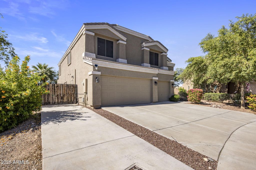 Photo of 23522 N 121st Avenue, Sun City, AZ 85373 (MLS # 6935491)