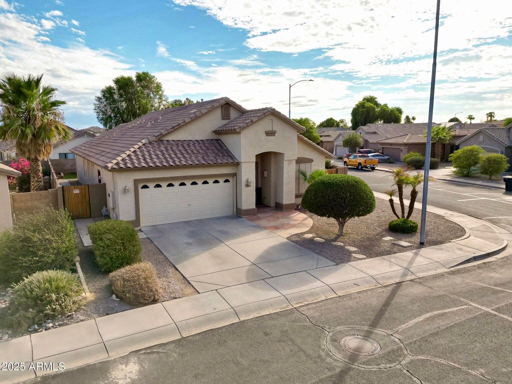 Photo of 12575 W Osborn Road, Avondale, AZ 85392 (MLS # 6920918)