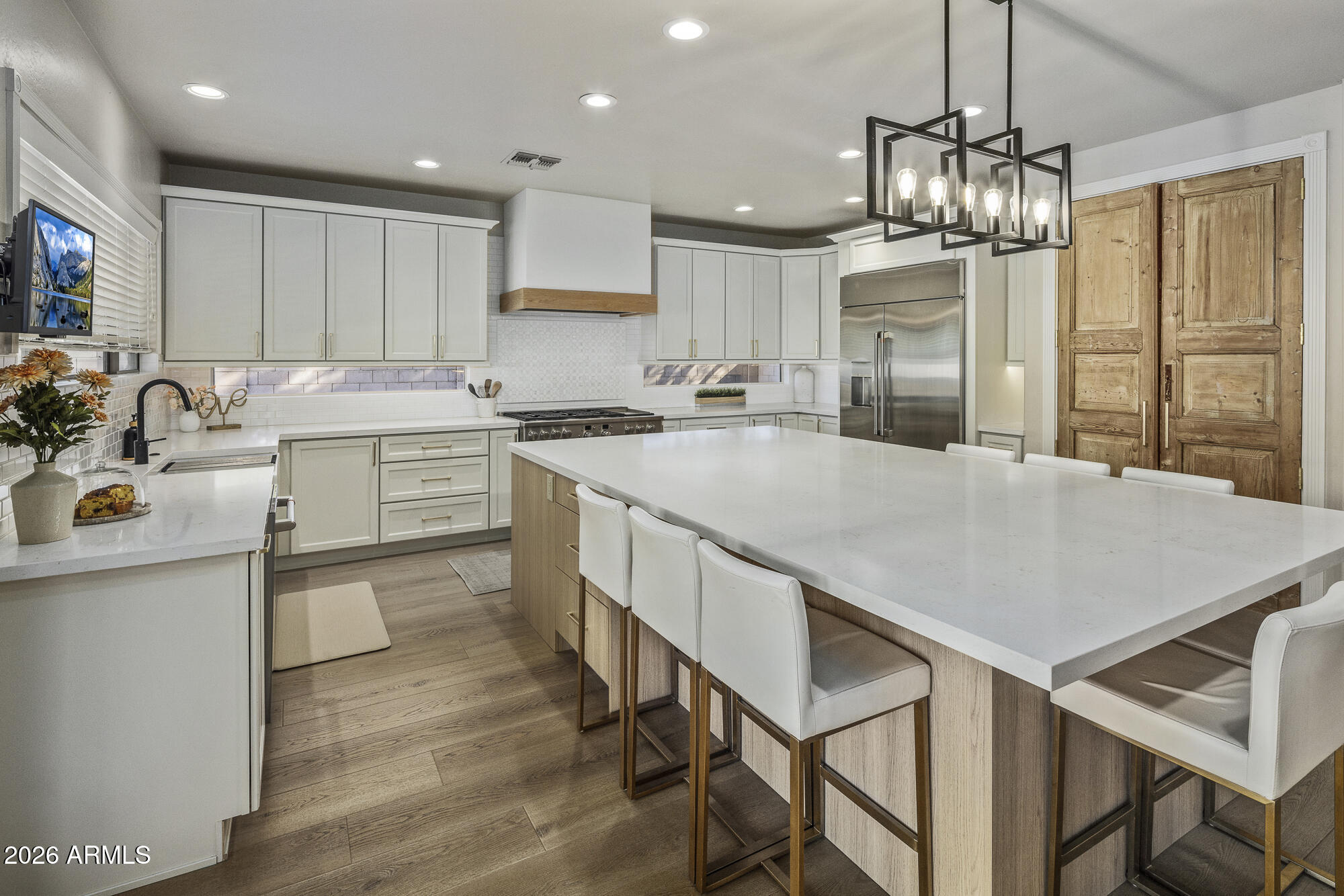 4556 E BLUE SKY Drive