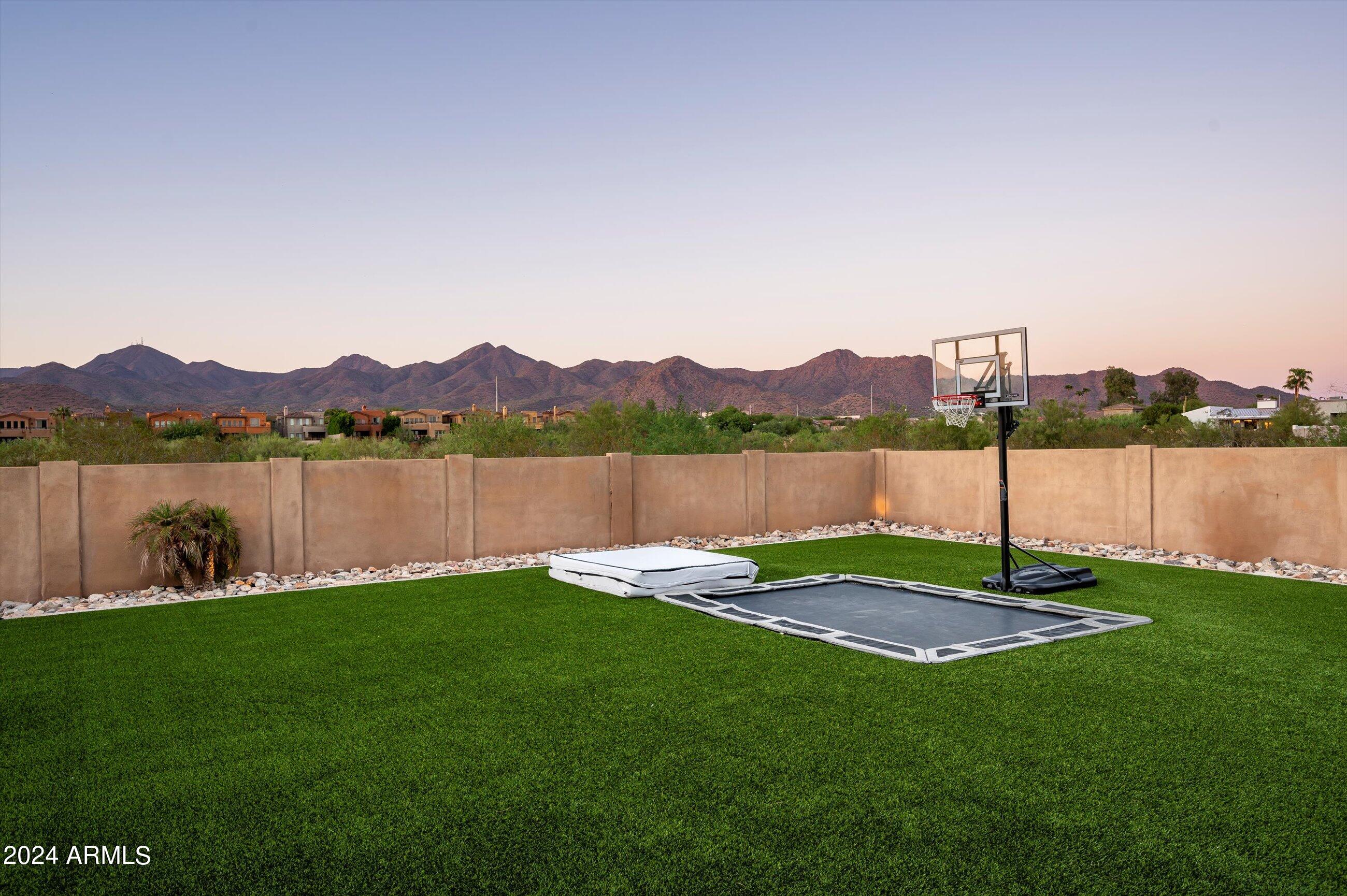 Paradise Heights - Residential