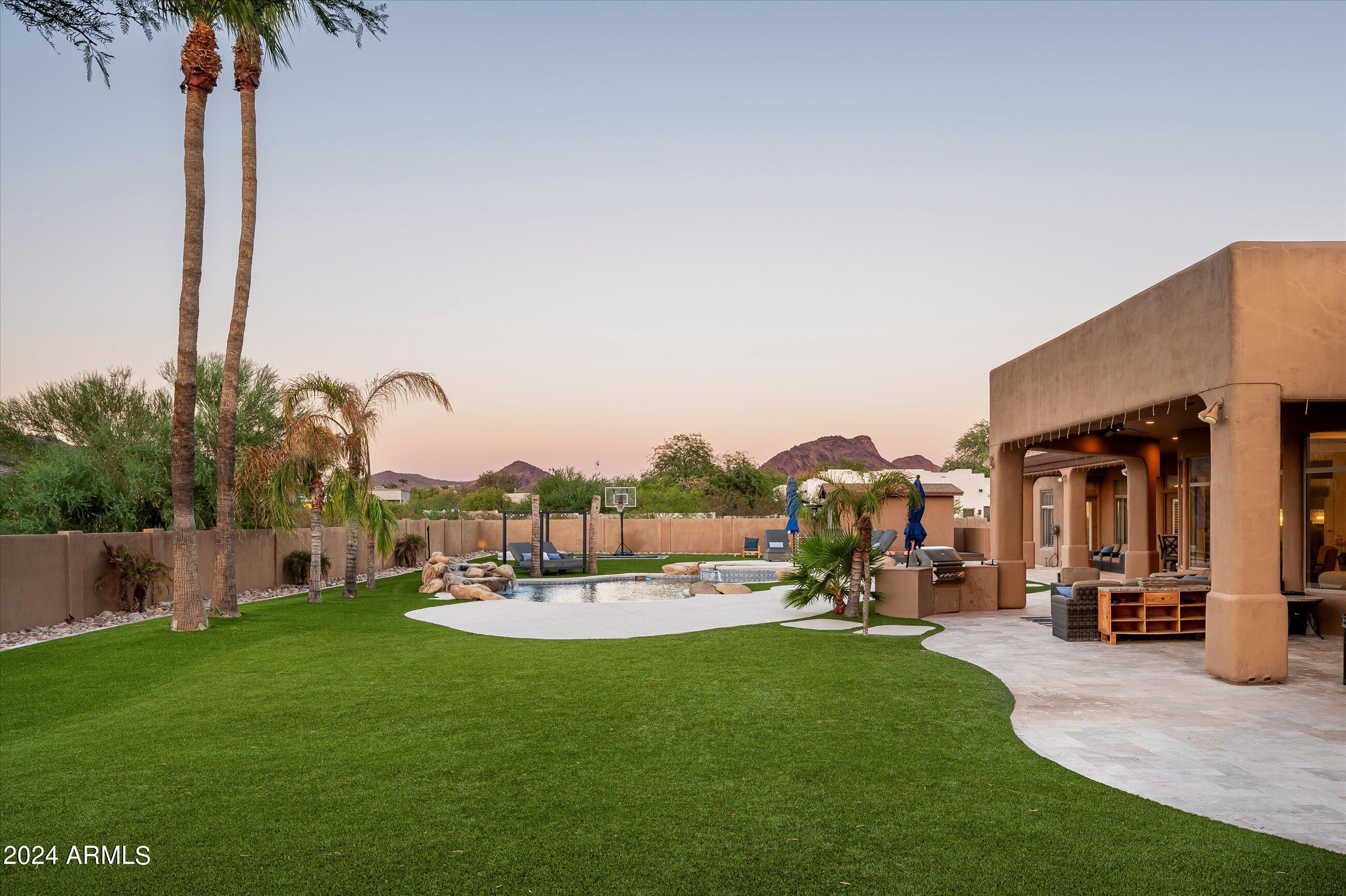 Paradise Heights - Residential
