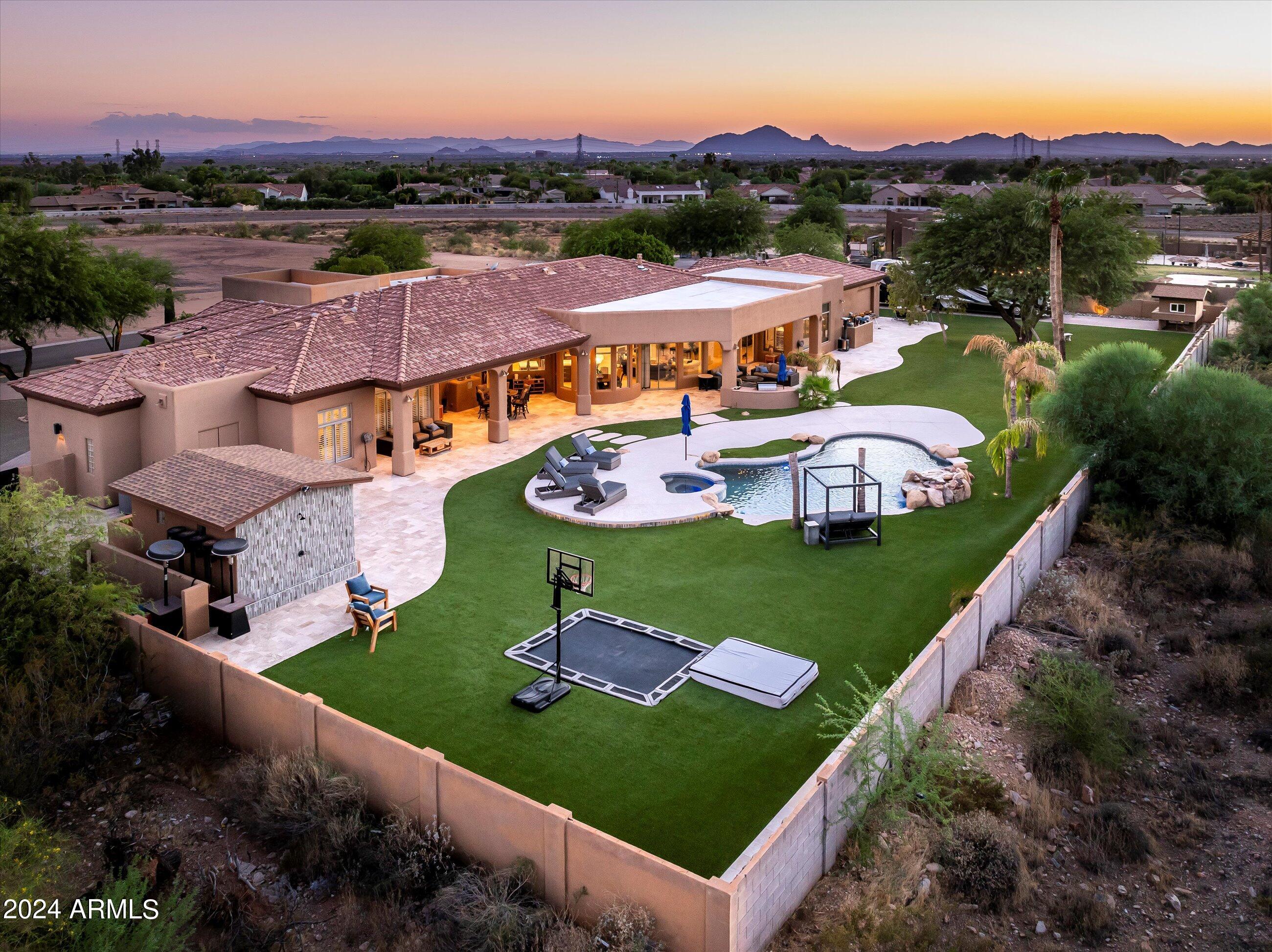 Paradise Heights - Residential