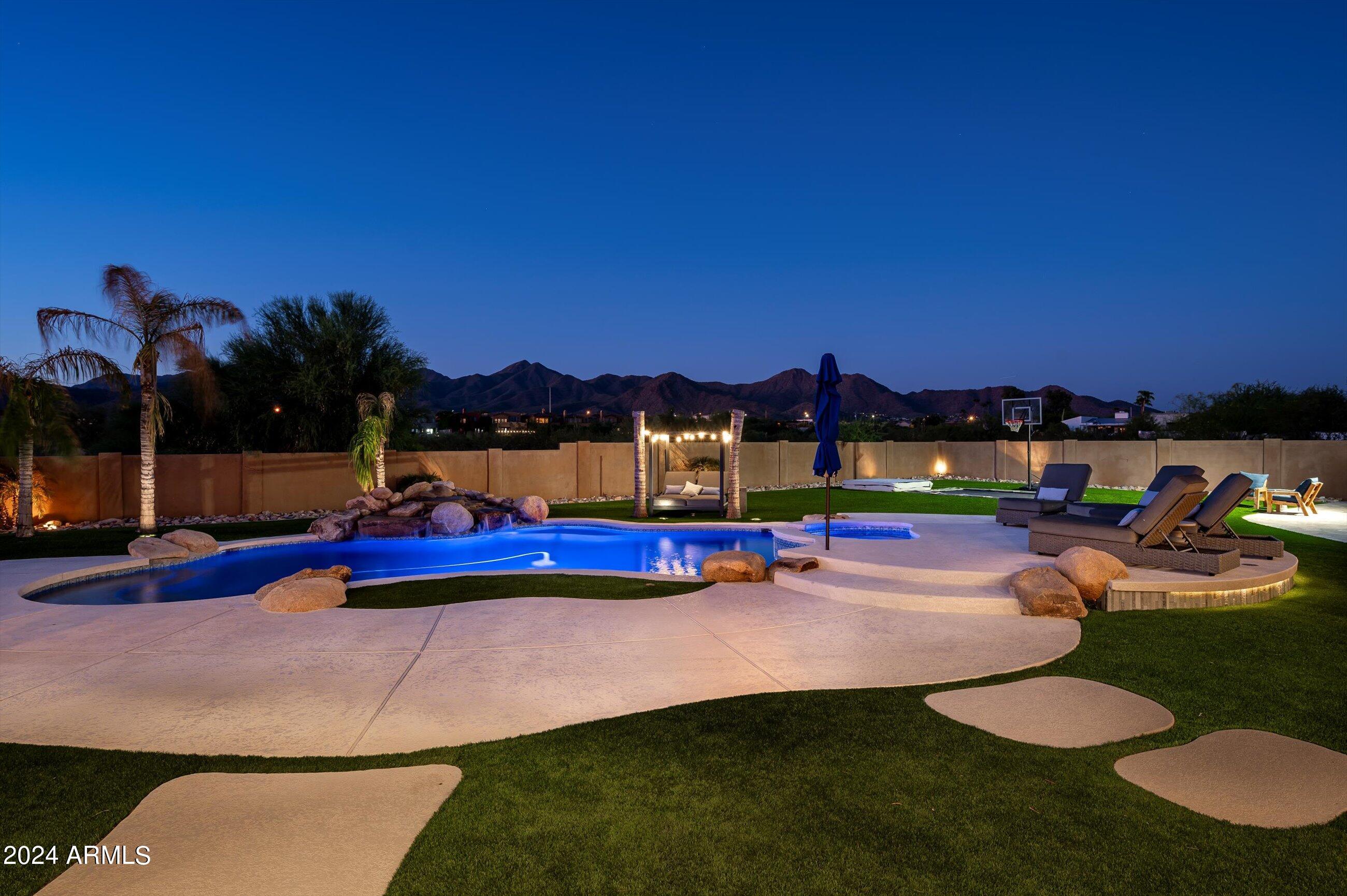 Paradise Heights - Residential
