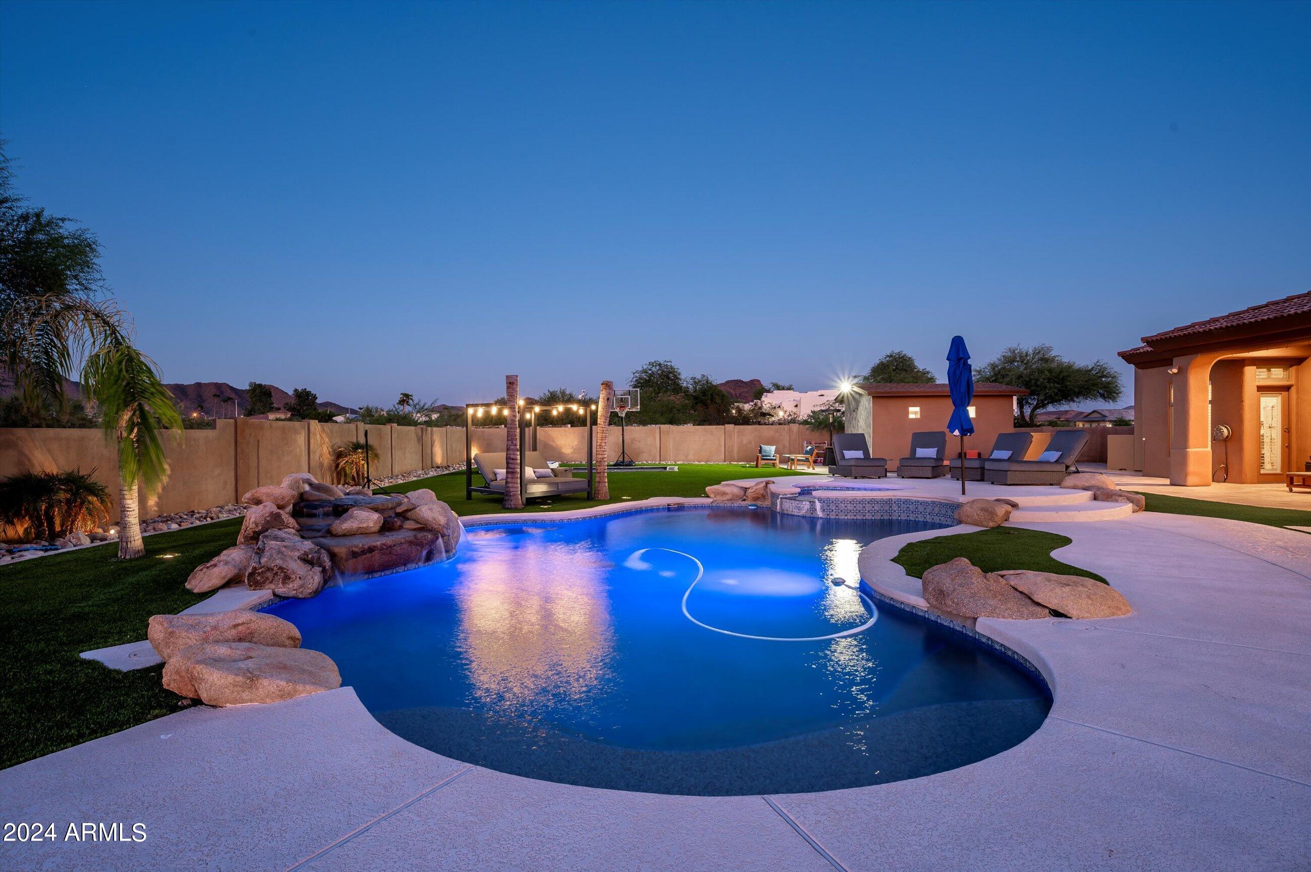Paradise Heights - Residential