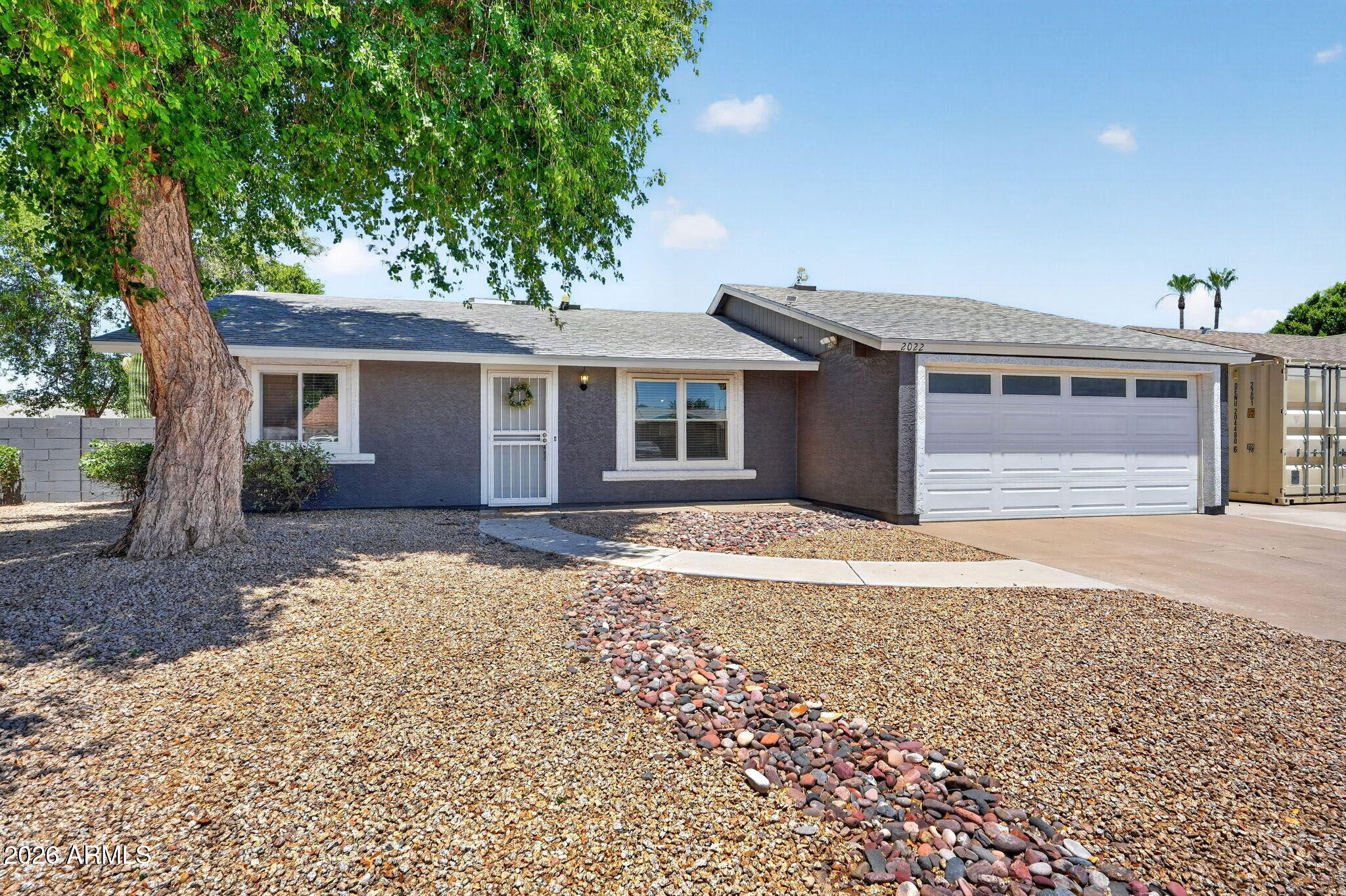 2022 E FRYE Road