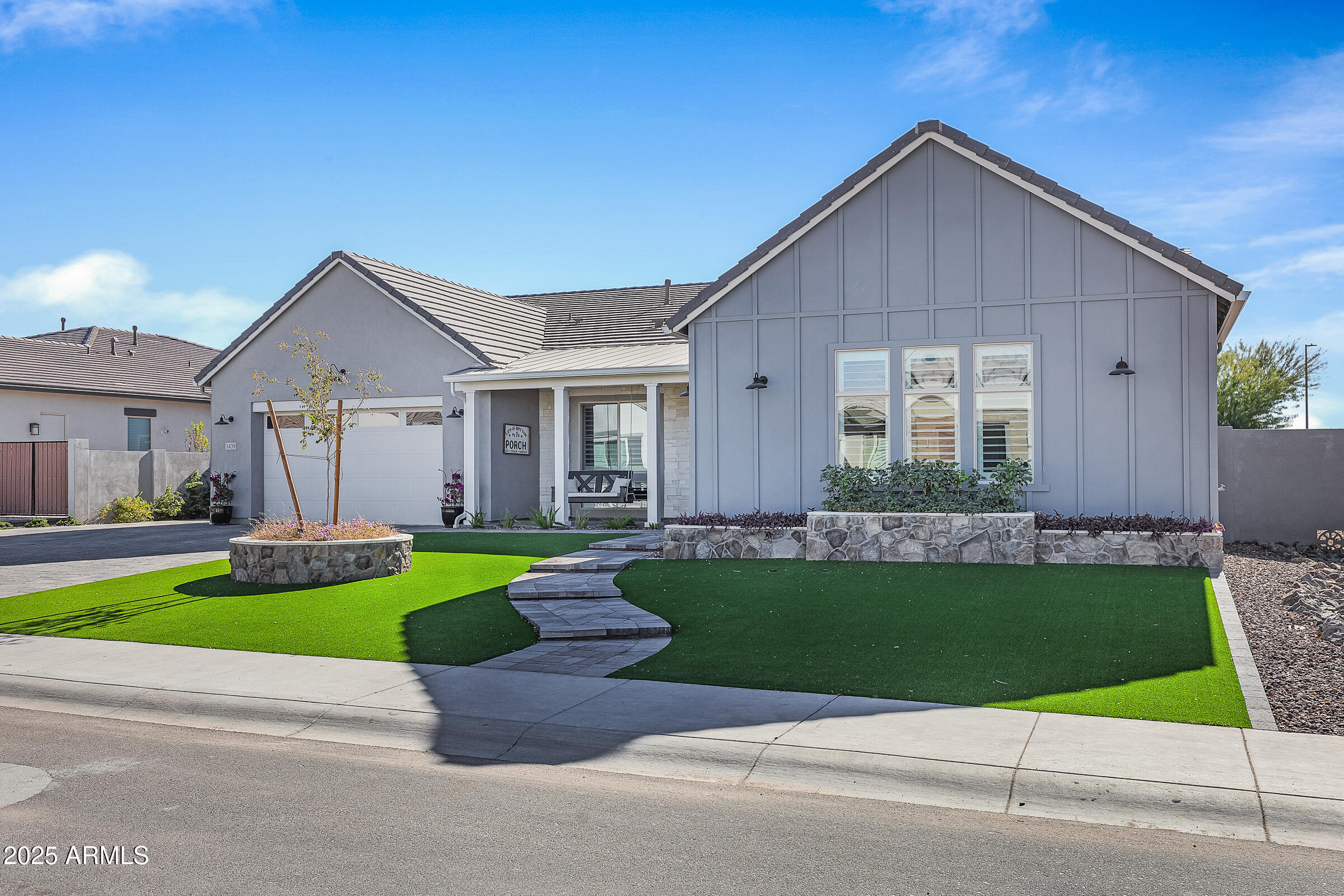 1439 E Mead Drive
