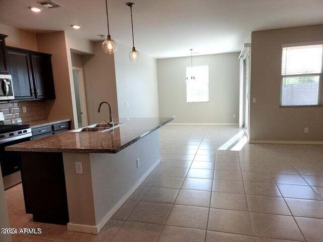 18671 W PUGET Avenue