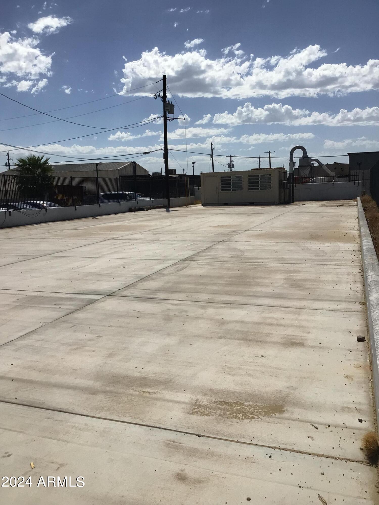 3418 S Central Avenue 0