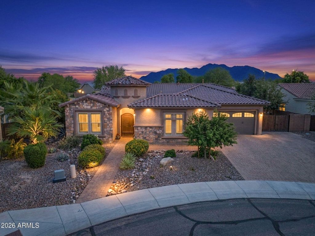 Photo of 7827 S Sequoia Drive, Gilbert, AZ 85298 (MLS # 7020267)