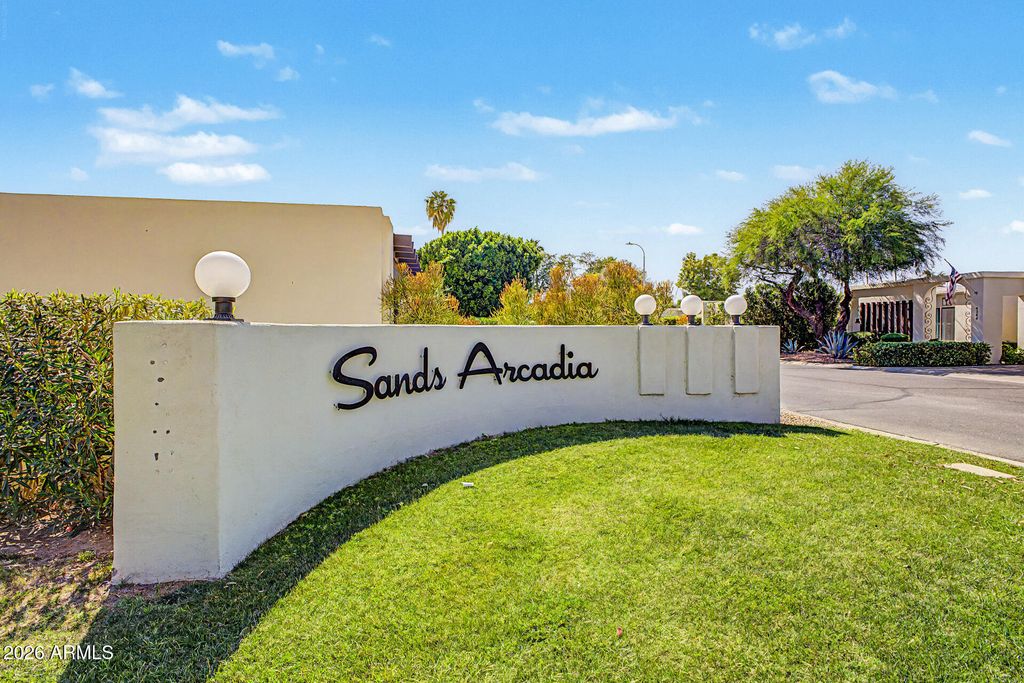Photo of 4303 E Fairmount Avenue, Phoenix, AZ 85018 (MLS # 7025743)