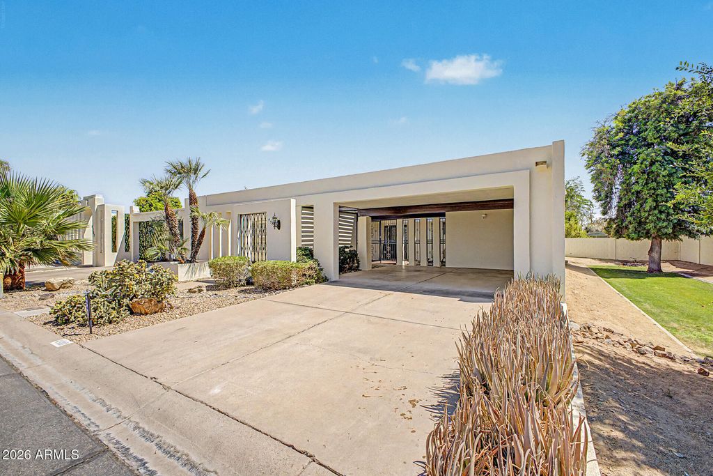 Photo of 4303 E Fairmount Avenue, Phoenix, AZ 85018 (MLS # 7025743)