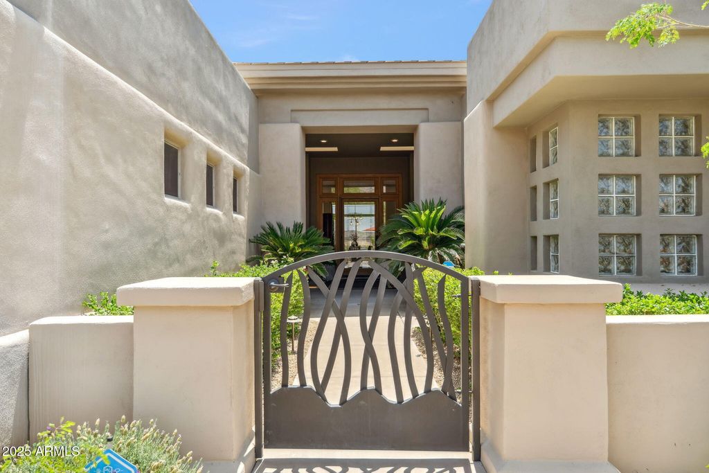 Photo of 11047 E Verbena Lane, Scottsdale, AZ 85255 (MLS # 6991023)