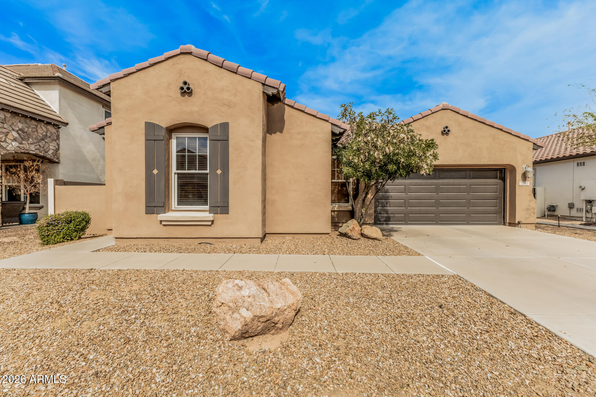 2288 E WISTERIA Drive