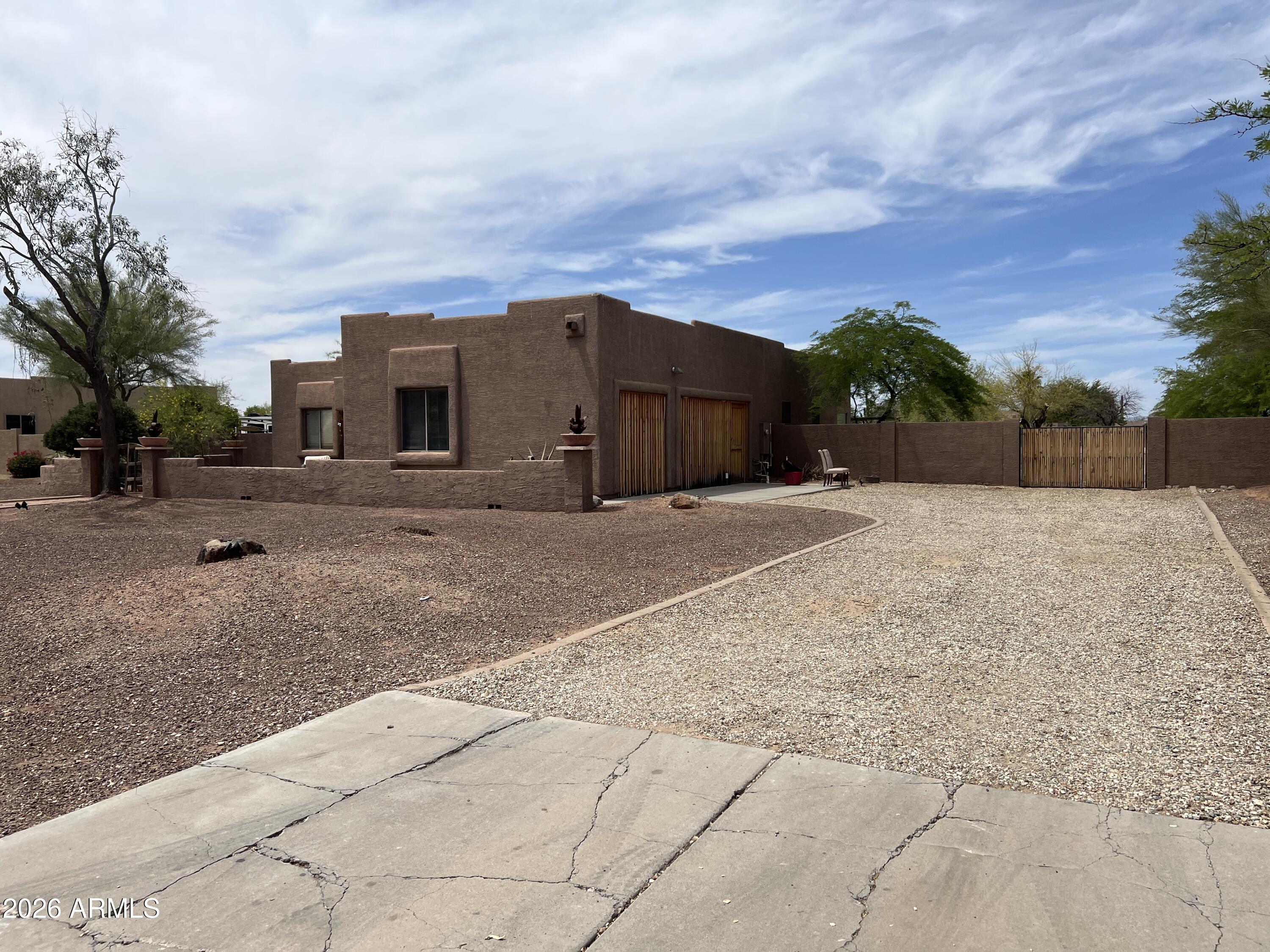 24334 W DESERT VISTA Trail