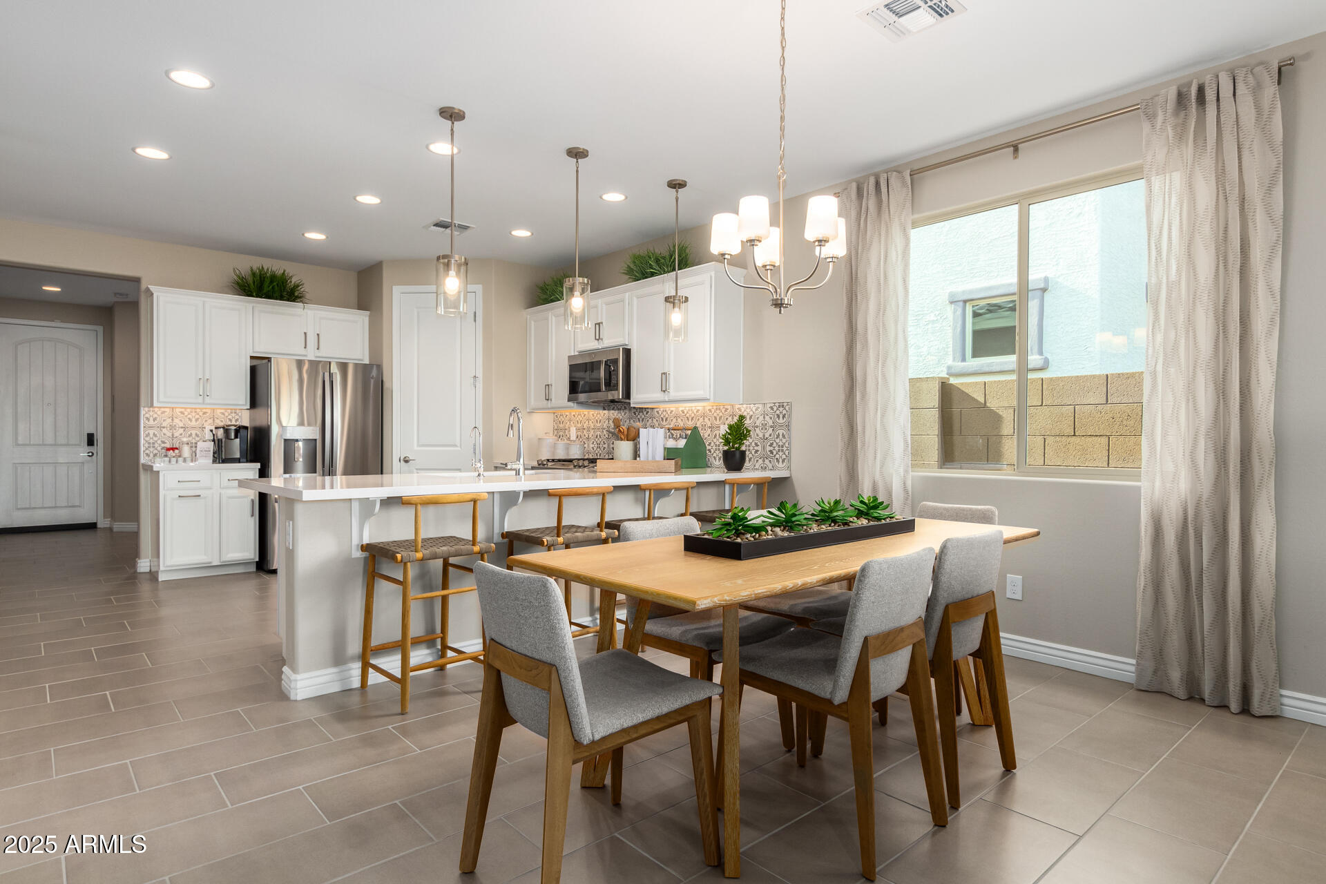 8934 W GEORGIA Avenue