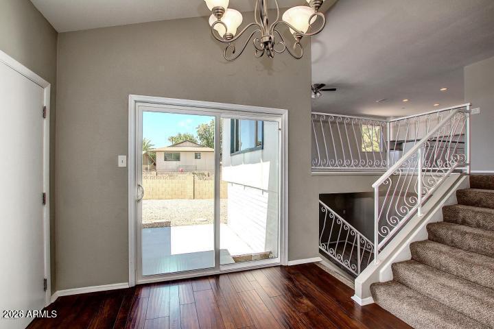 417 E GREENWAY Drive