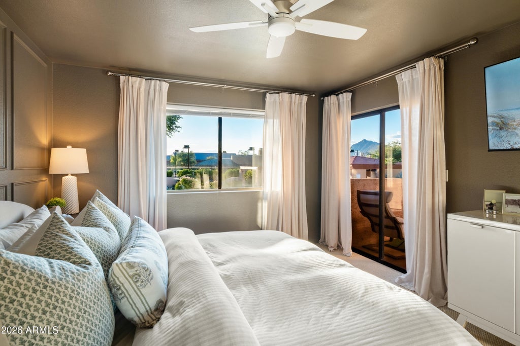 Photo of 3031 N Civic Center Plaza #260, Scottsdale, AZ 85251 (MLS # 7089636)