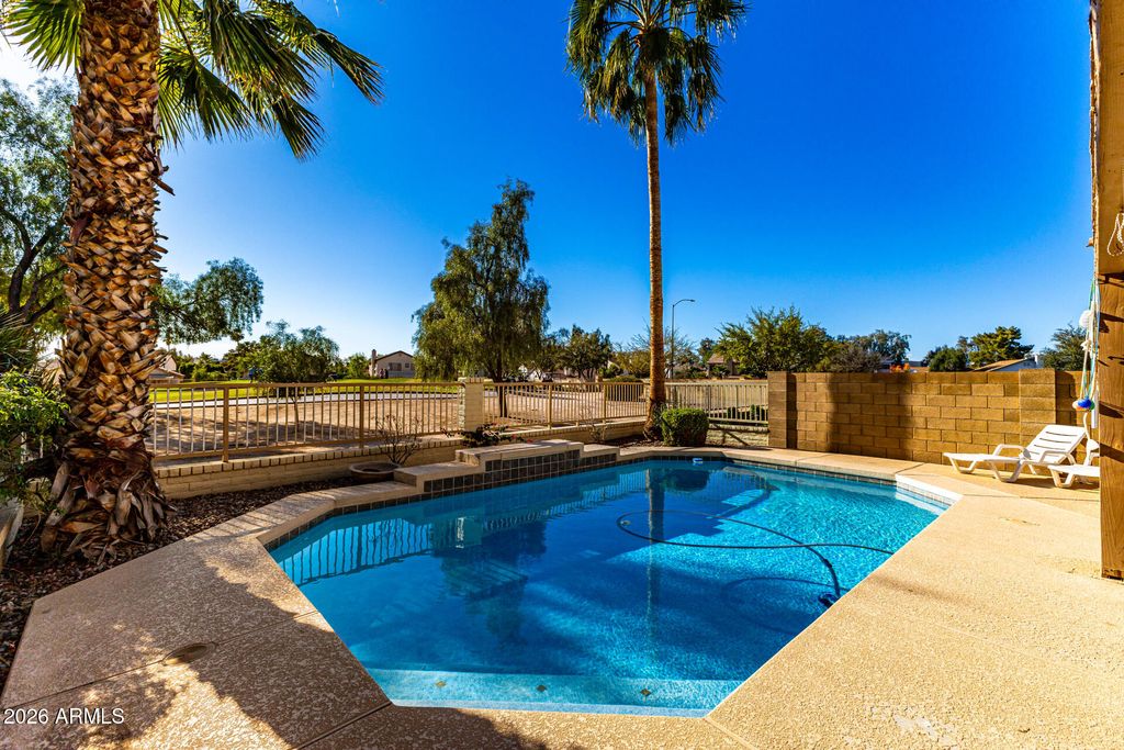 Photo of 1020 N Sinova, Mesa, AZ 85205 (MLS # 6998033)