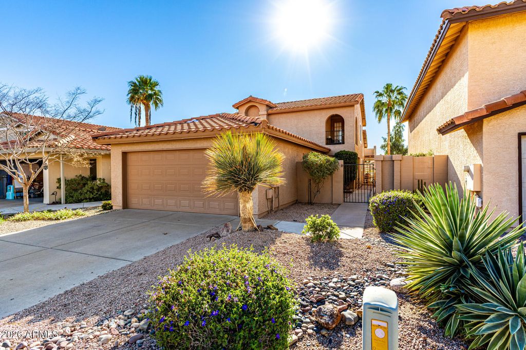 Photo of 1020 N Sinova, Mesa, AZ 85205 (MLS # 6998033)