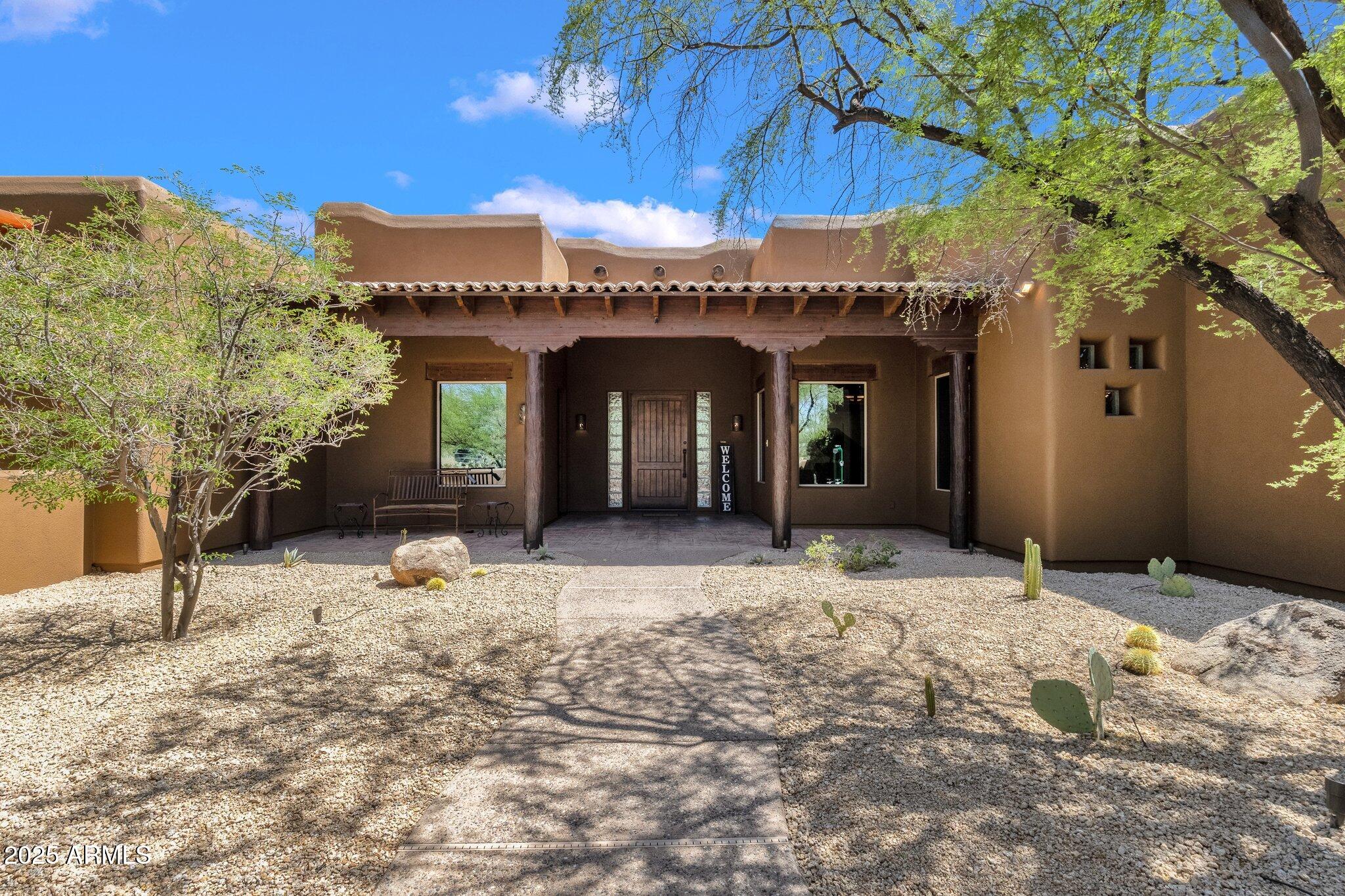 6111 E RED BIRD Road