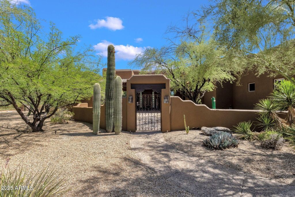 Photo of 6111 E Red Bird Road, Scottsdale, AZ 85266 (MLS # 6888253)