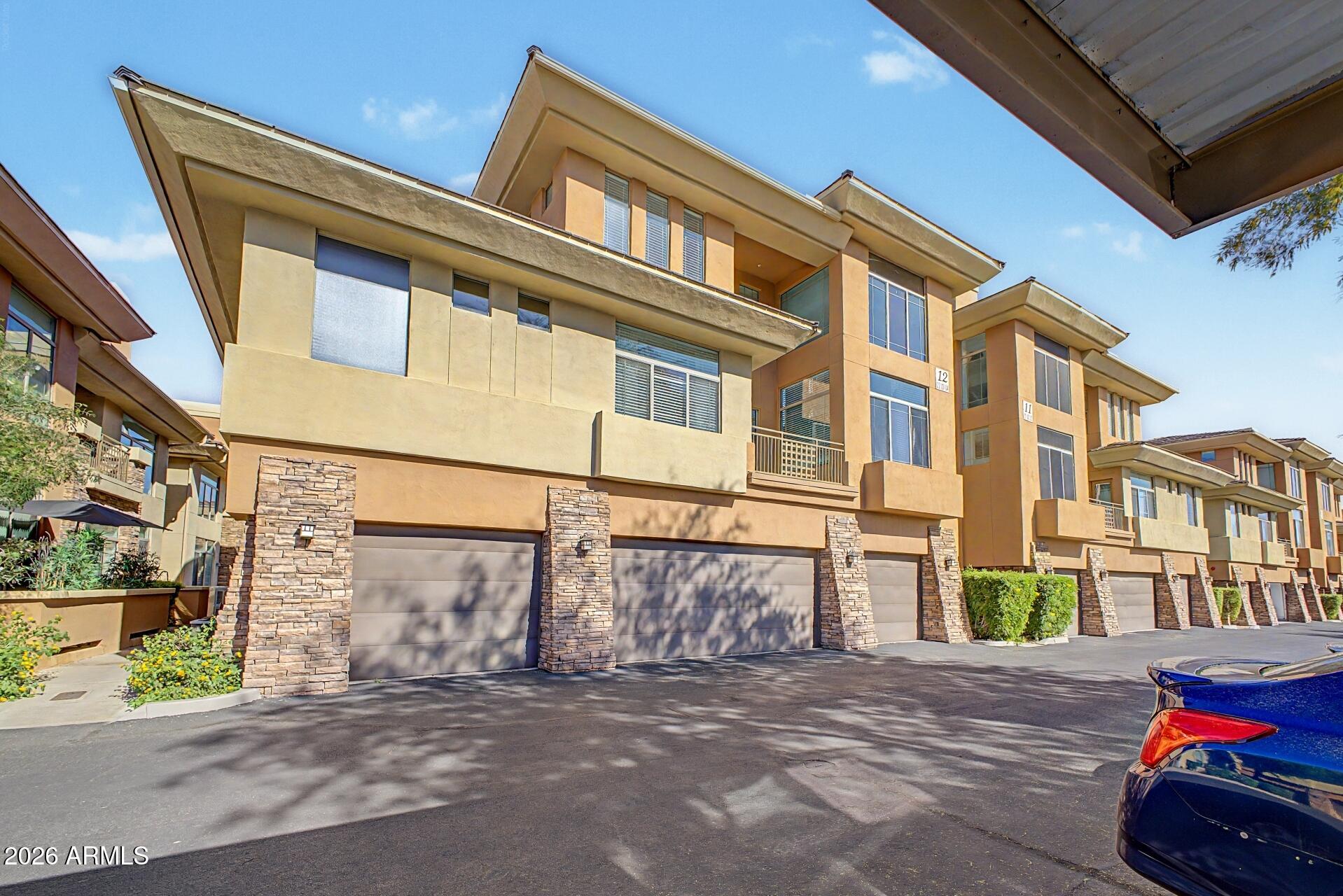 14450 N THOMPSON PEAK Parkway 212