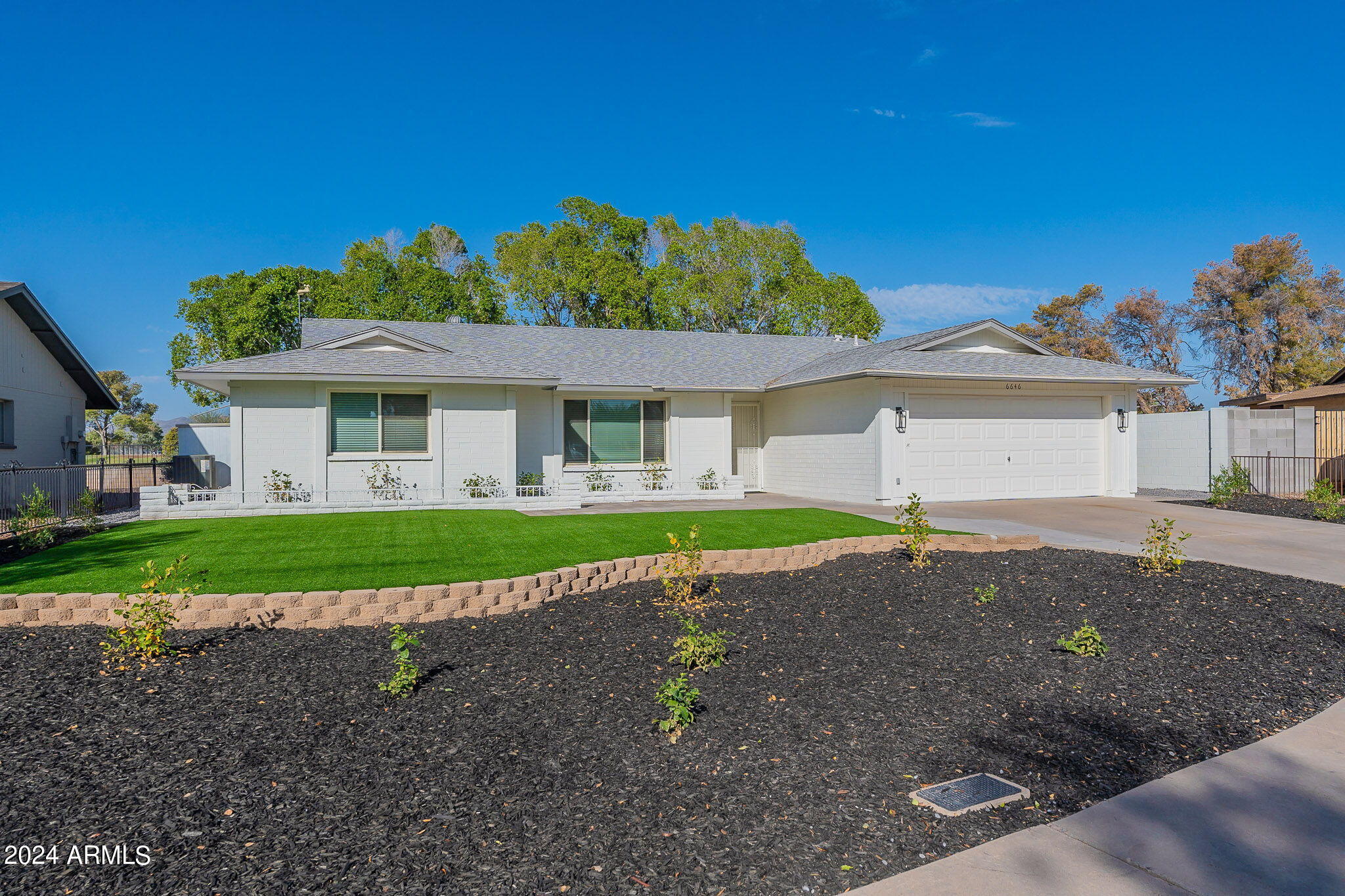 6646 S LA ROSA Drive