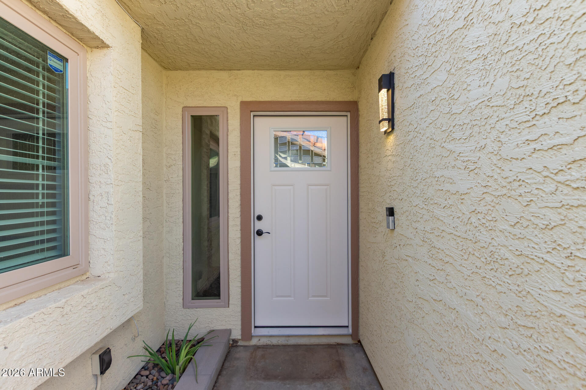 1384 N CARRIAGE Lane