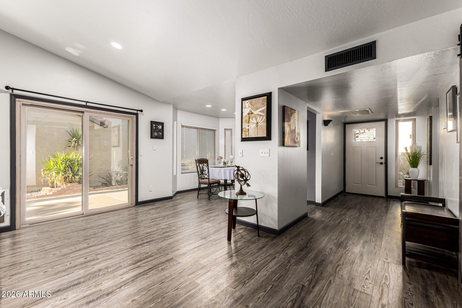 1384 N CARRIAGE Lane