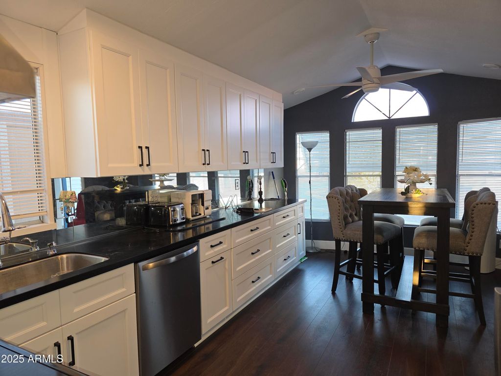 Photo of 2090 S Cherokee Avenue, Apache Junction, AZ 85119 (MLS # 6950778)