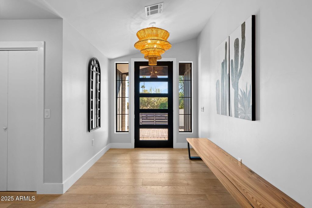 Photo of 3842 E San Miguel Avenue, Paradise Valley, AZ 85253 (MLS # 6935885)