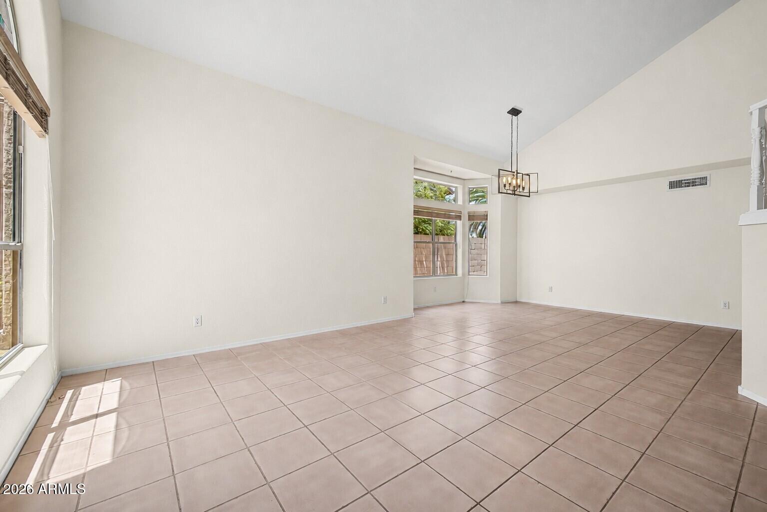 1728 E SAMUEL Drive