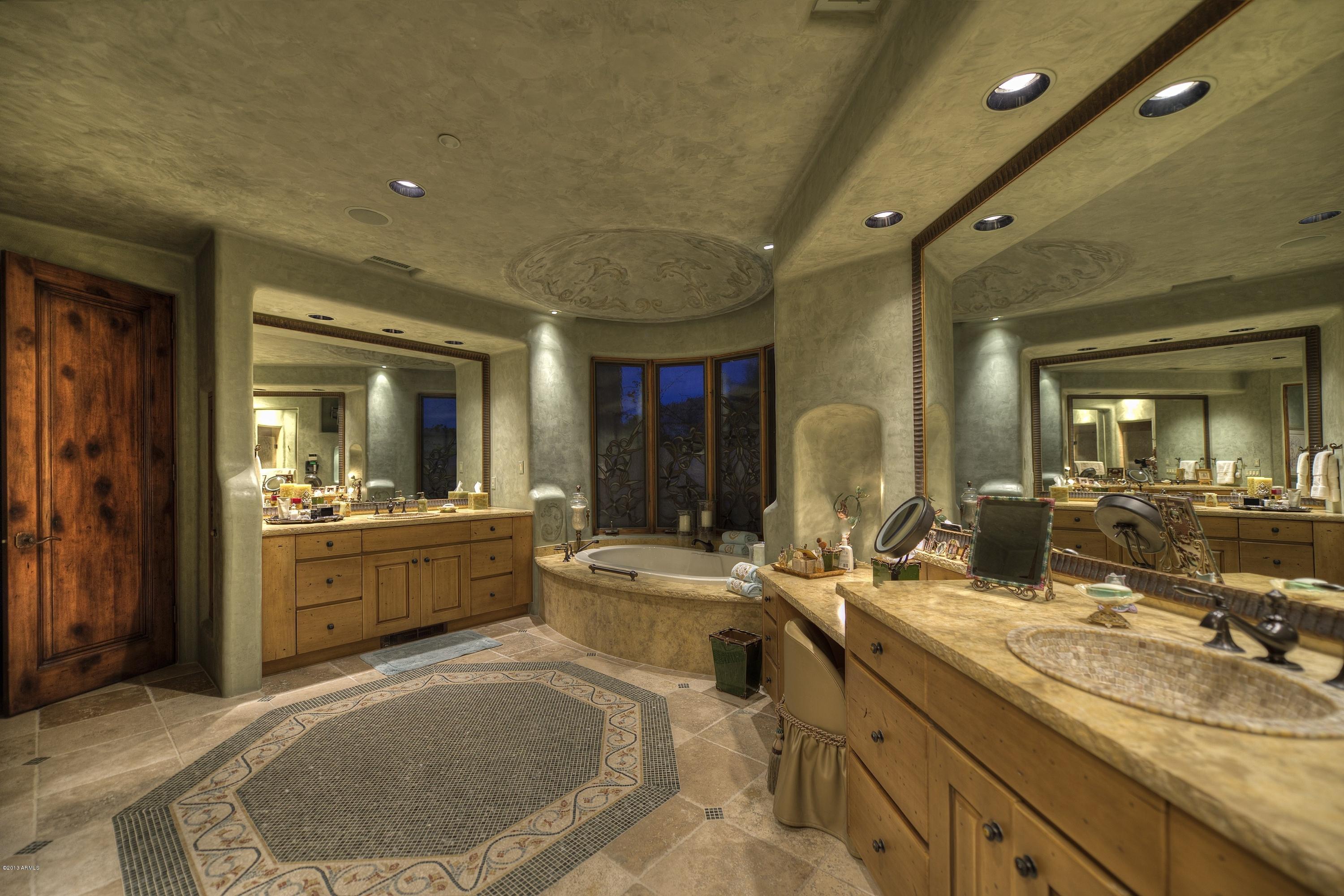 Estancia - Residential