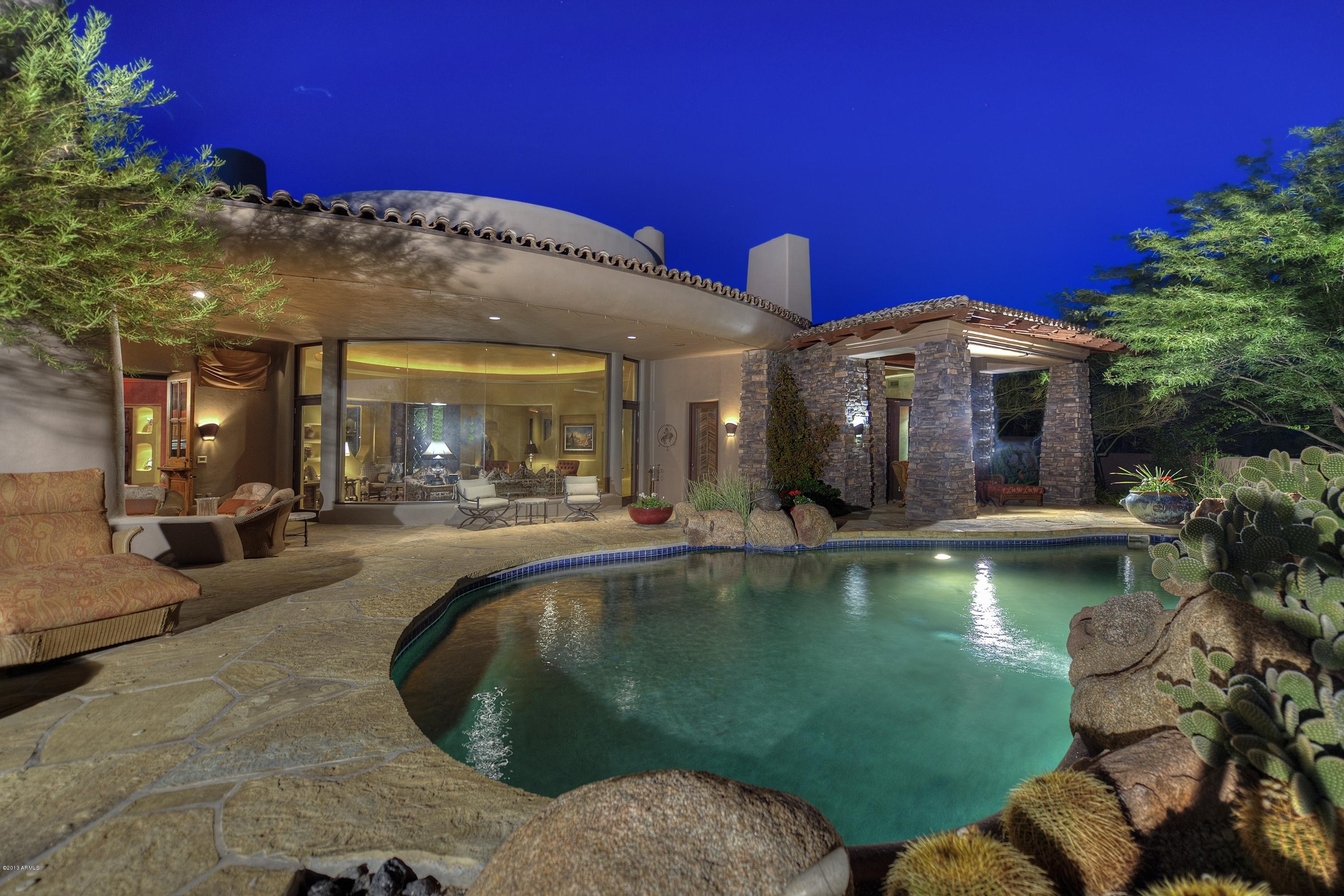 Estancia - Residential