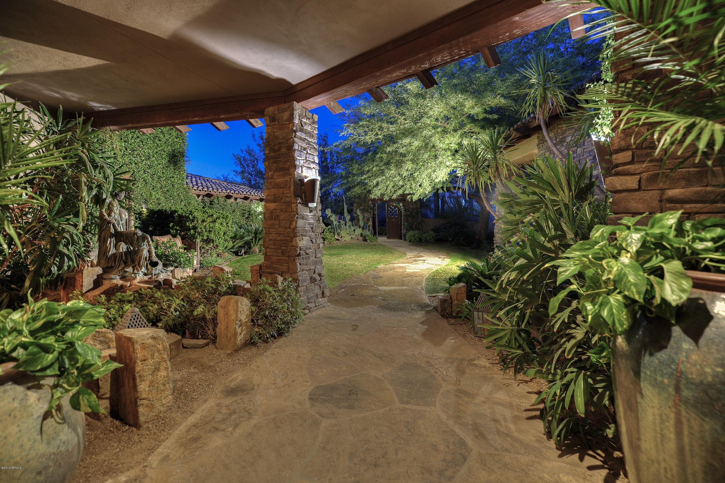 Estancia - Residential