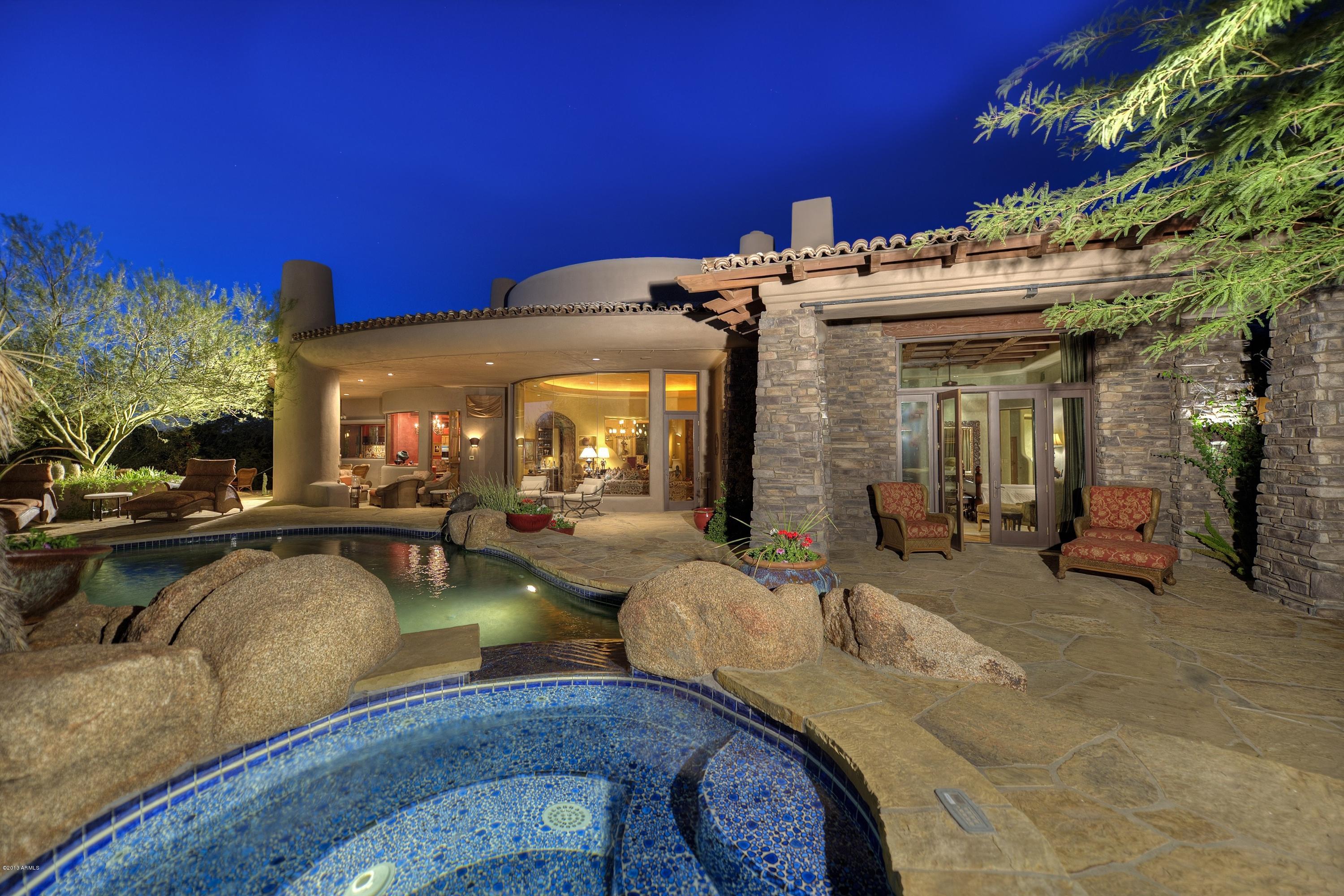 Estancia - Residential