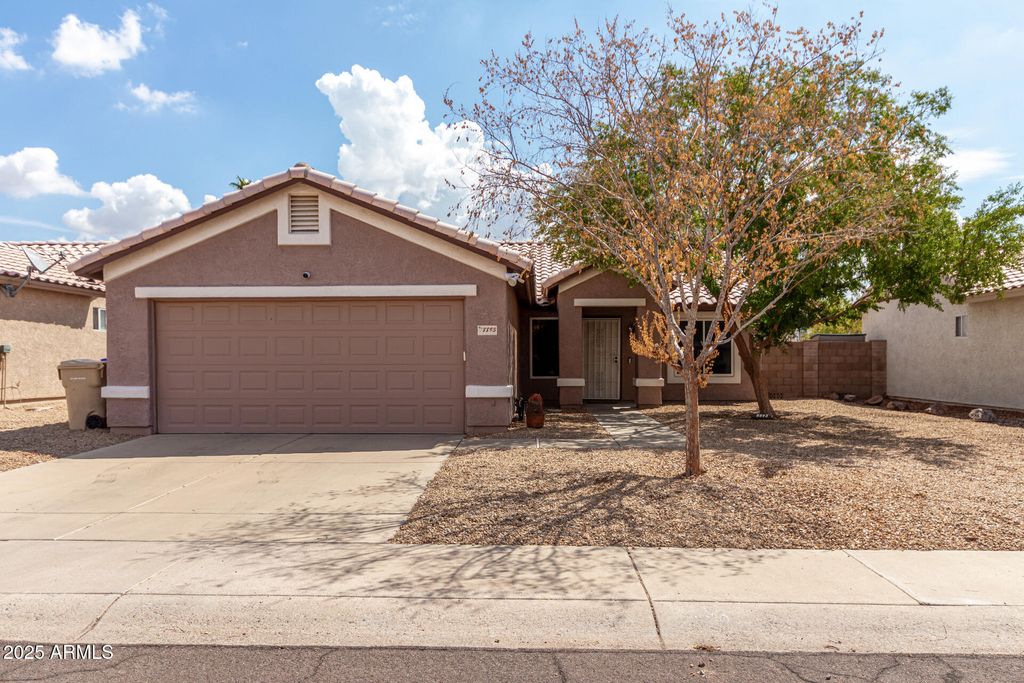 Photo of 8893 N 114th Drive, Peoria, AZ 85345 (MLS # 6918247)