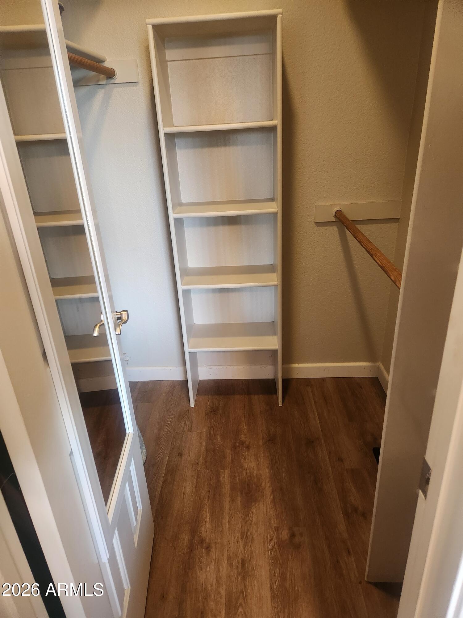 LAKESHORE AT ANDERSEN SPRINGS CONDOMINIUM - Residential
