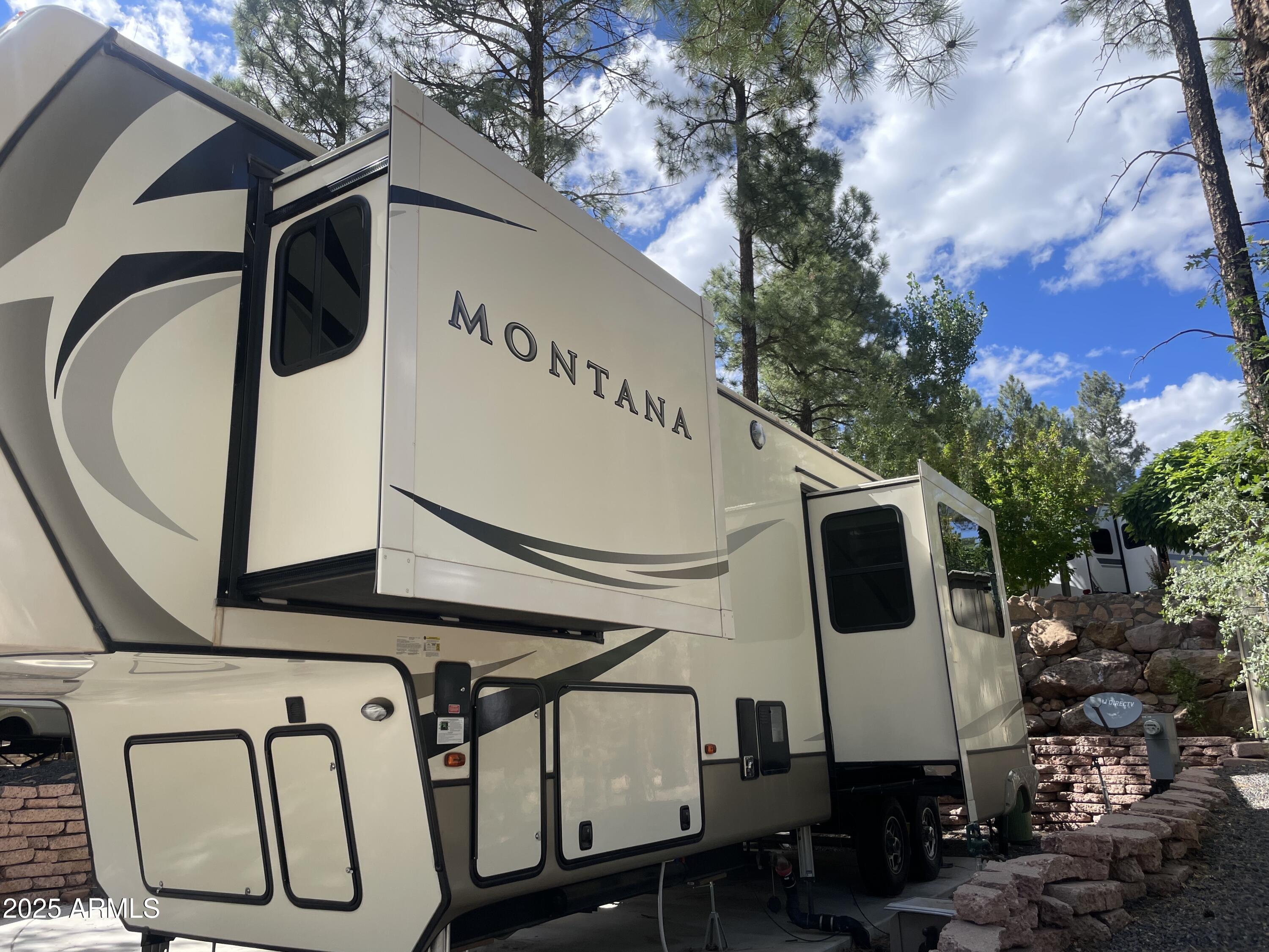 3881 S MULE SKINNER Loop 77