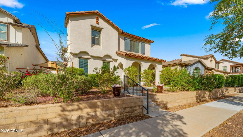 Photo of 20728 W Legend Trail, Buckeye, AZ 85396 (MLS # 6967594)