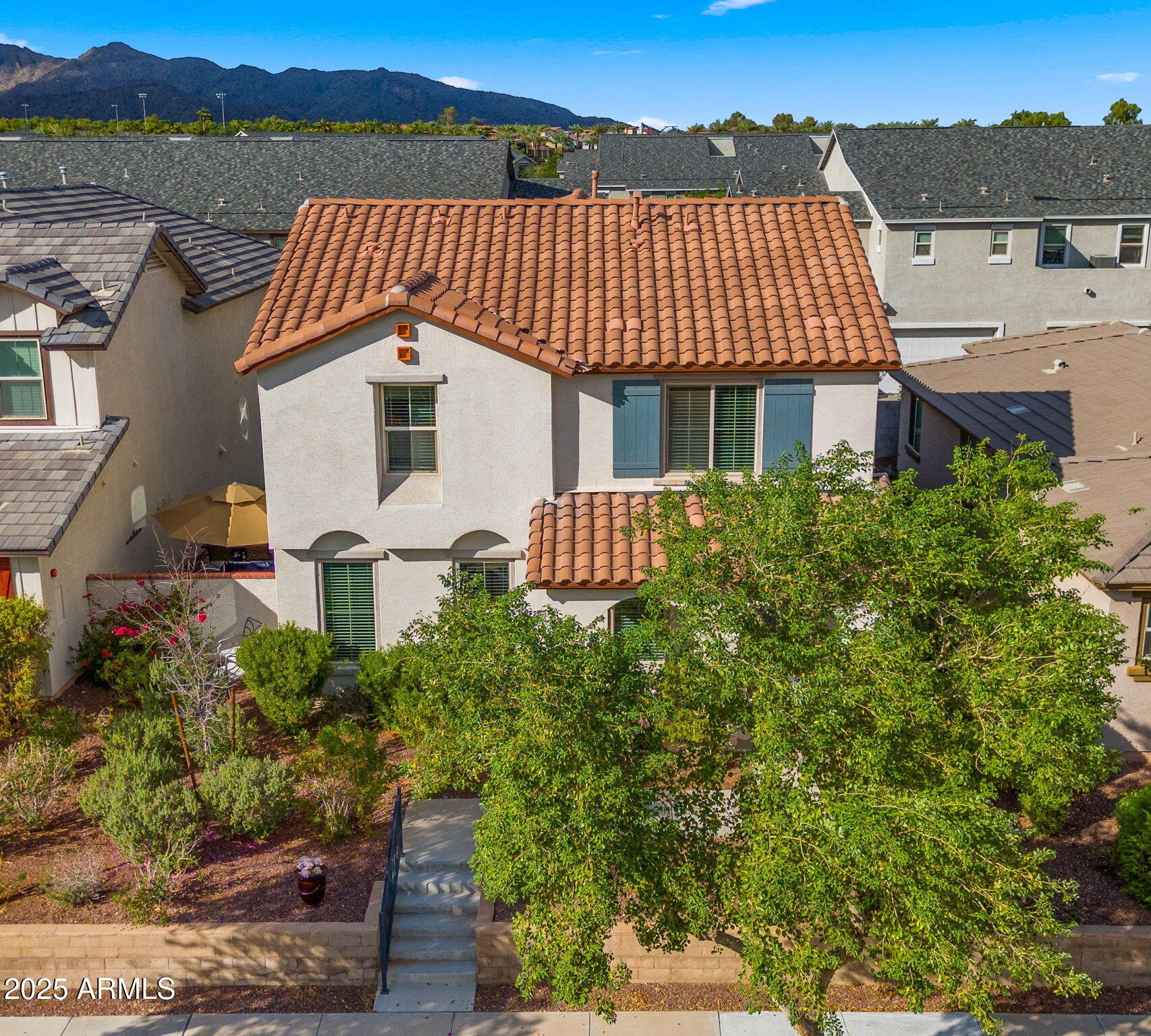 20728 W LEGEND Trail