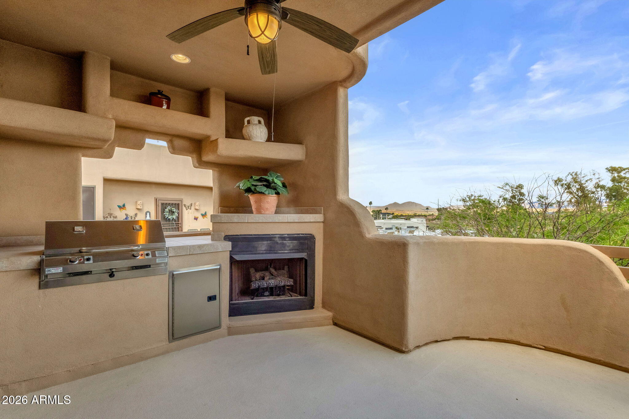 11011 N ZEPHYR Drive 204