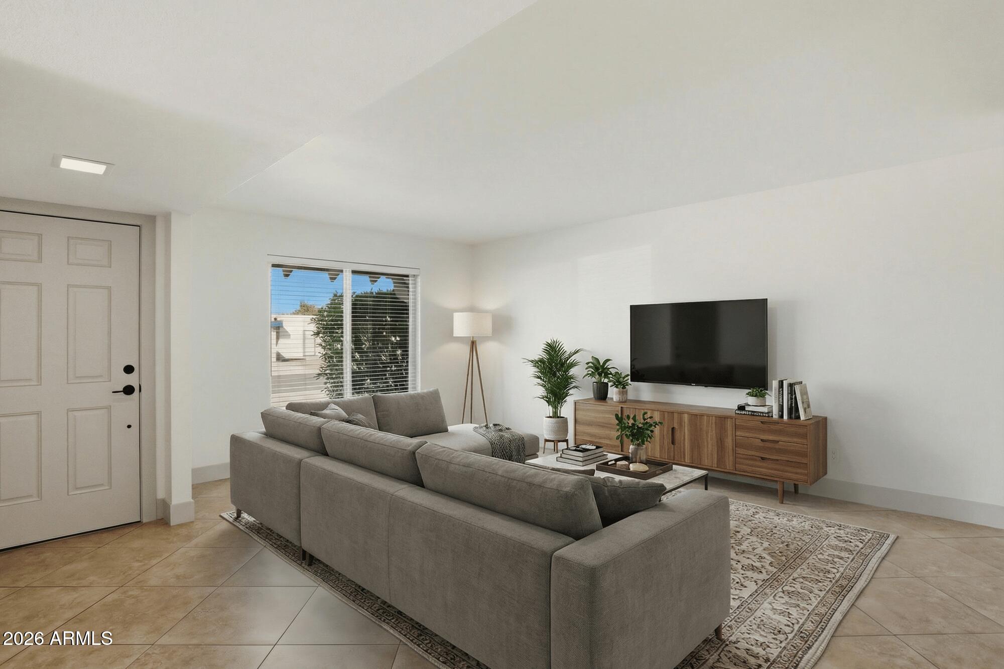 3131 W CLINTON Street