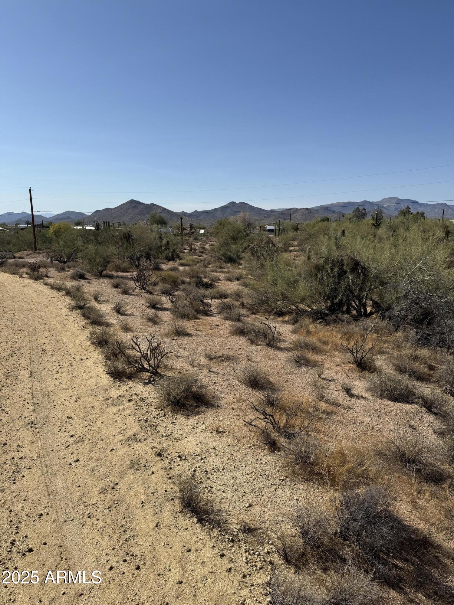 5305 E SEVEN PALMS Drive -/-/-