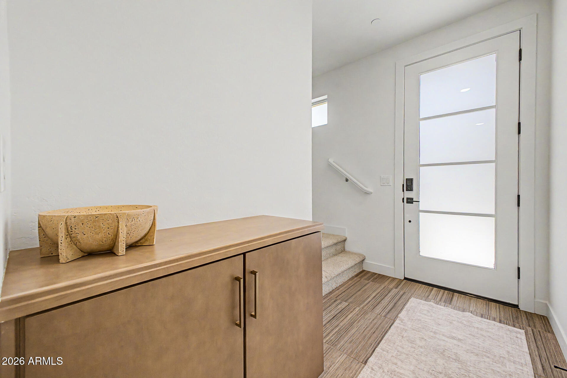 2121 W SONORAN DESERT Drive 124