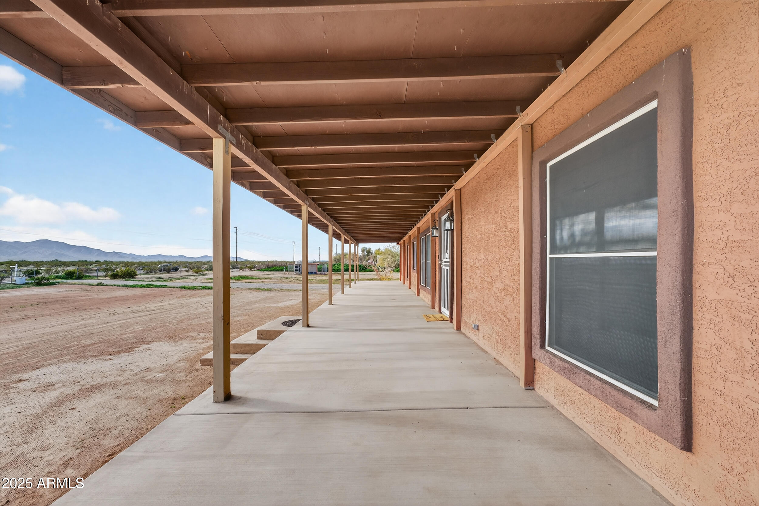 19624 W PINNACLE PEAK Road