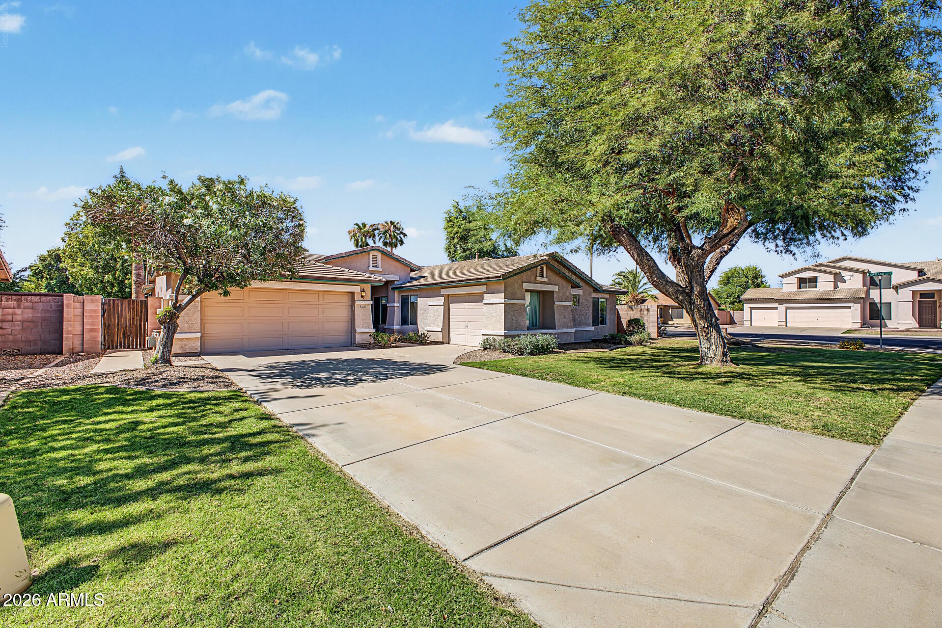 2132 S PENROSE Drive