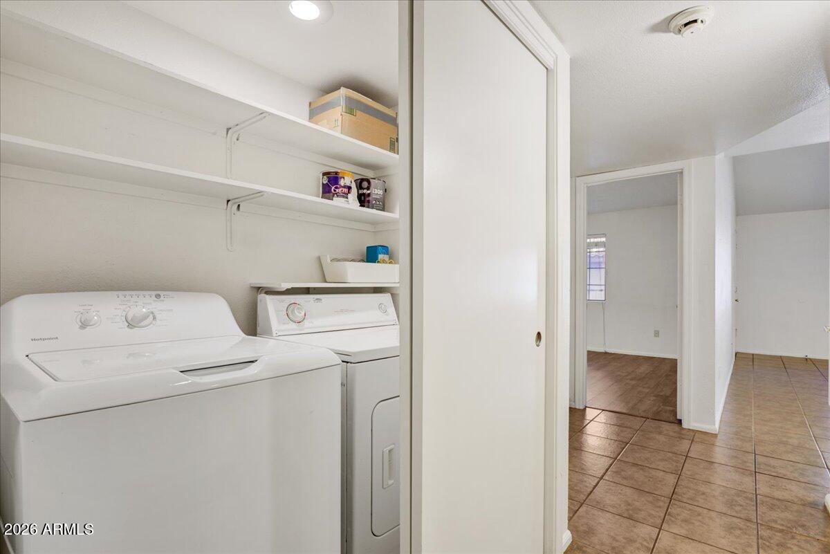 533 W GUADALUPE Road 2022