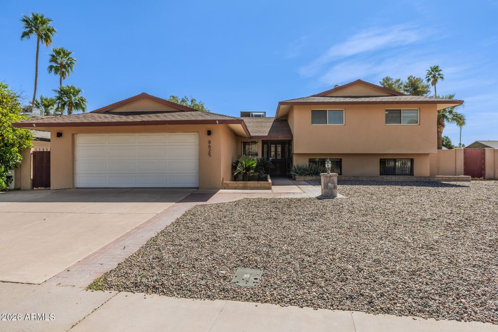 Photo of 8625 E Osborn Road, Scottsdale, AZ 85251 (MLS # 6999792)