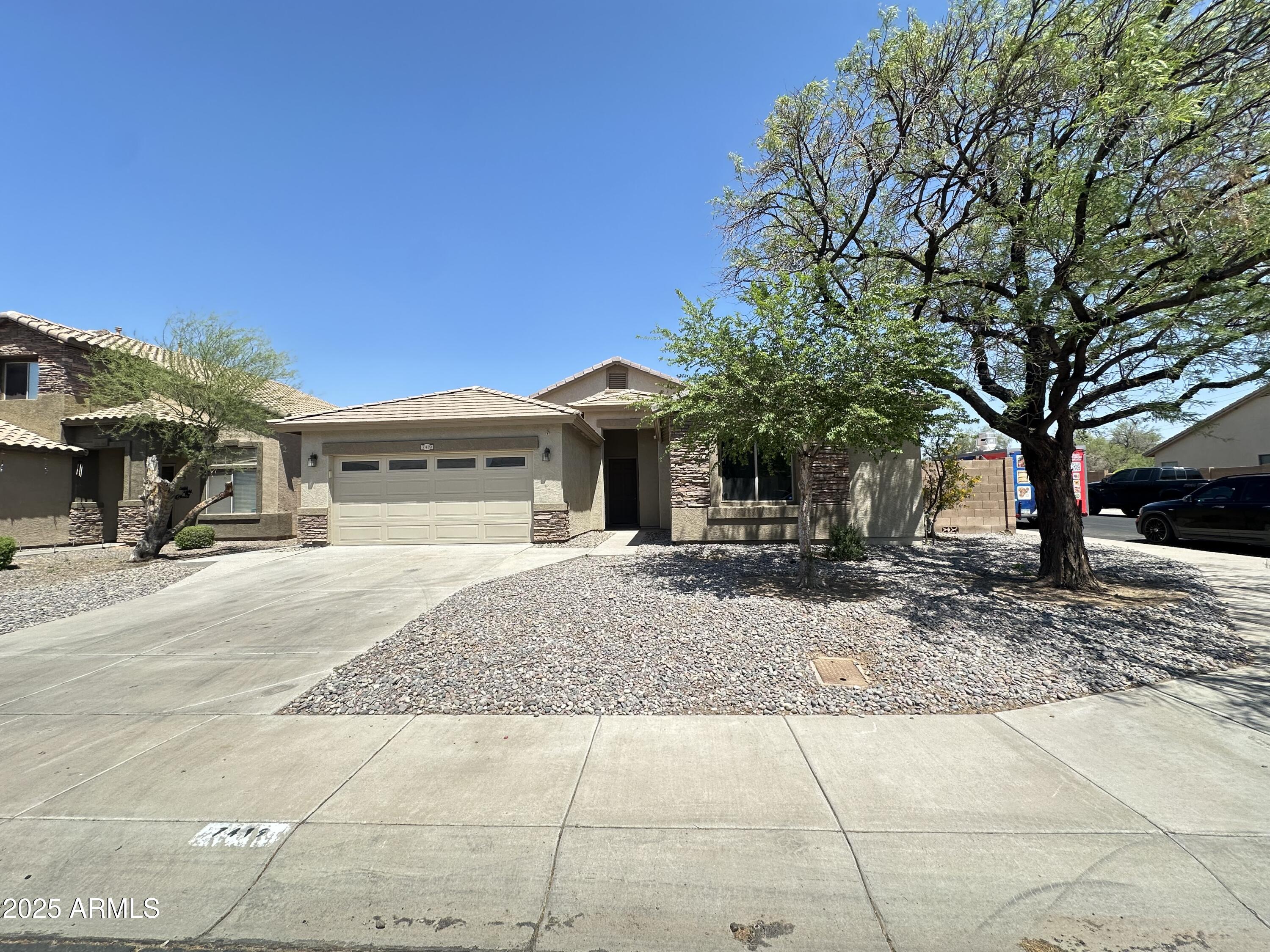 Homes 3 7419 S 45TH Avenue